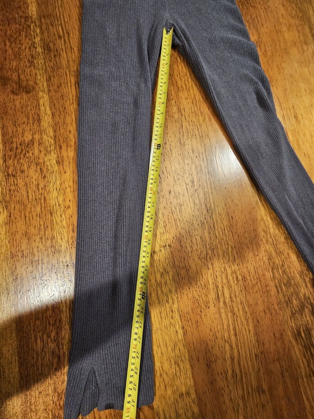BAREFOOT DREAMS CozyChic Ultra Lite Slim Slit Ribbed Knit Pants Gray Medium EUC - Picture 5 of 10